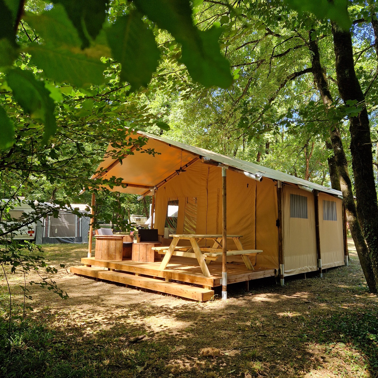 Tente lodge Camping Vallée Bleue Viarhona