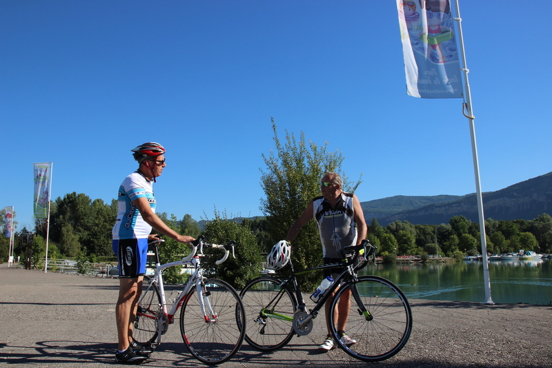 cyclistes Viarhona Vallée Bleue